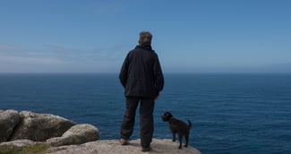 Sauvetage d’un homme tombé d’une falaise au cap Gris-Nez après avoir tenté de sauver son chien. 